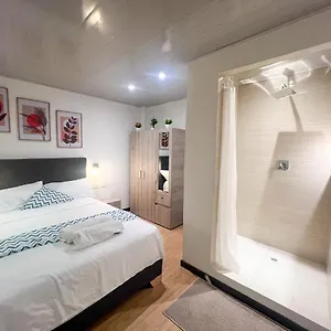 https://encantocandelaria.hotels-bogota.net